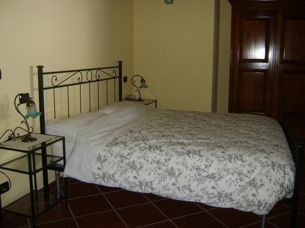 Agriturismo A Nostro Mizoun Ostana Cameră foto